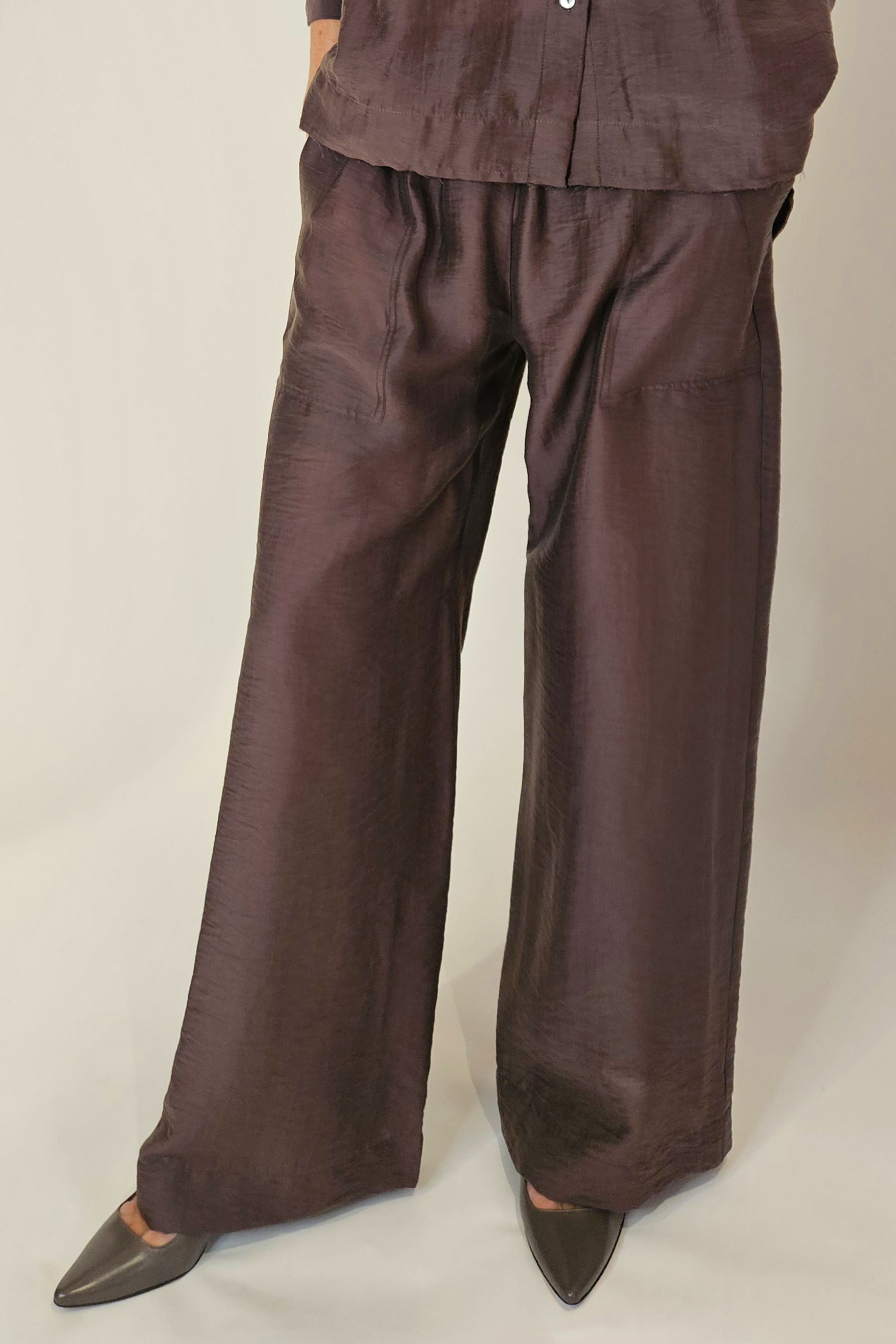 Pantalone largo Intro