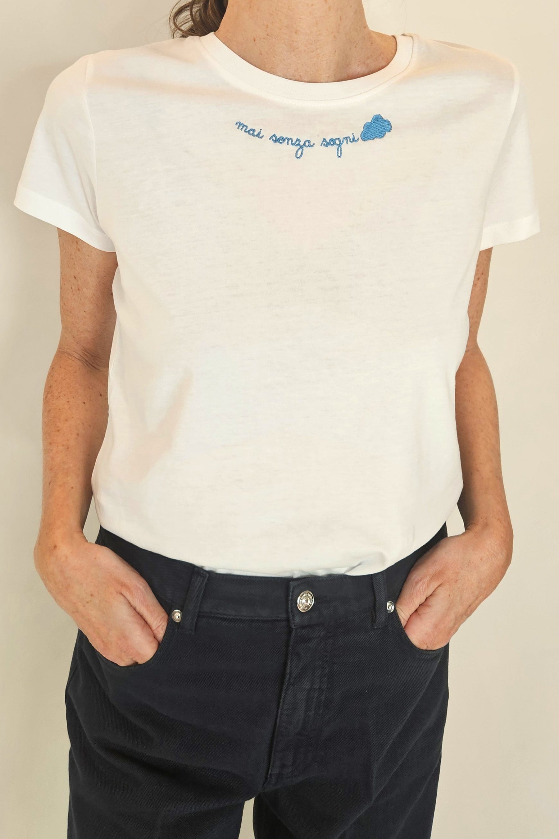 T-Shirt manica corta "mai senza sogni"