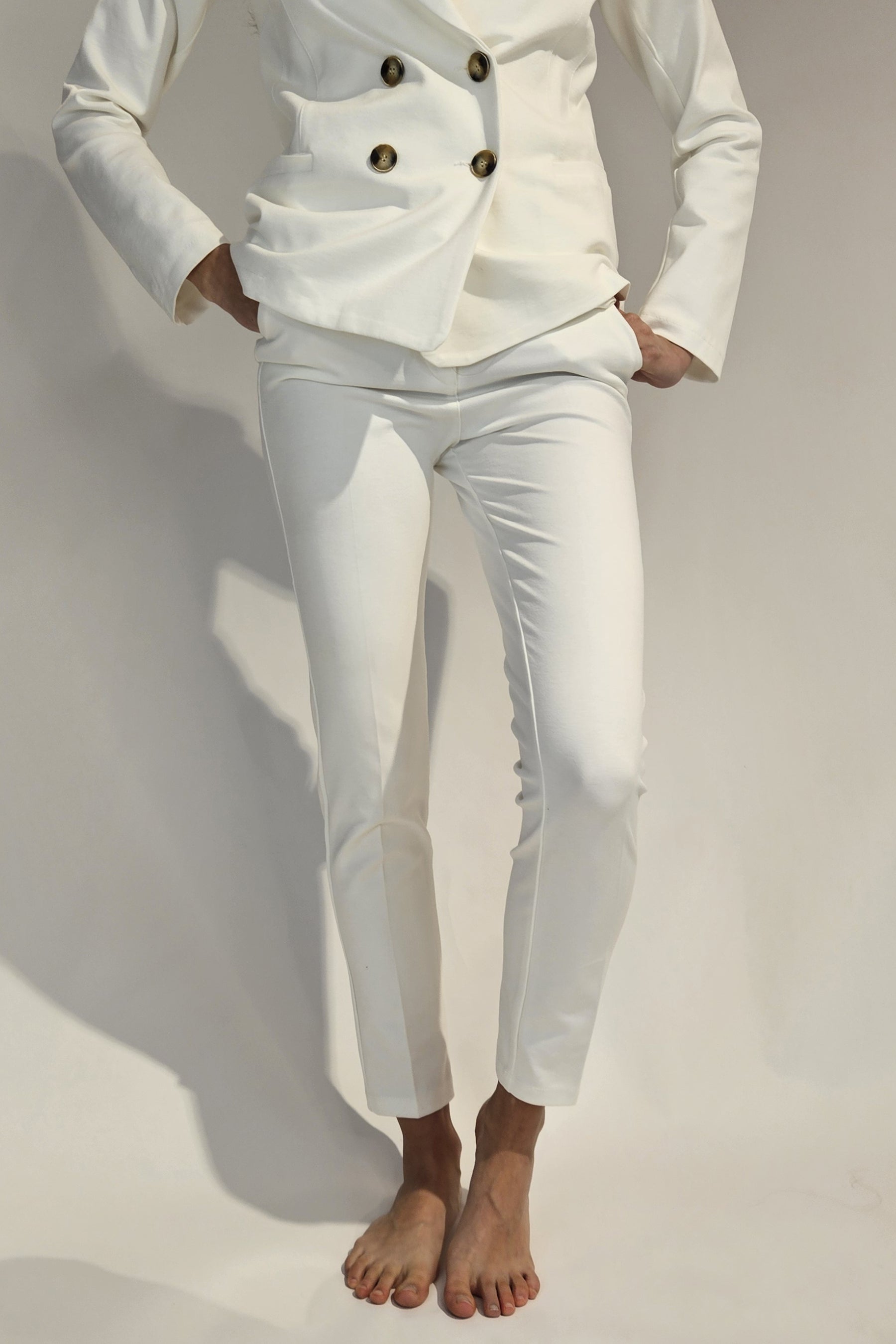Noir trousers