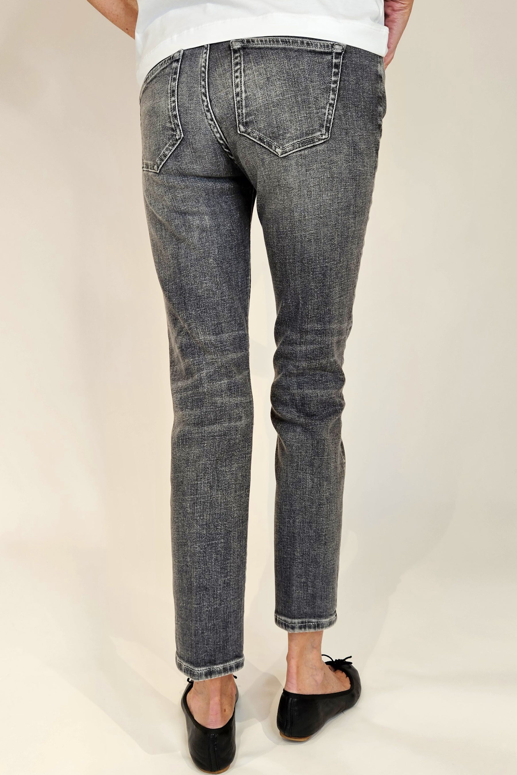 Jeans Embrace Nine In The Morning