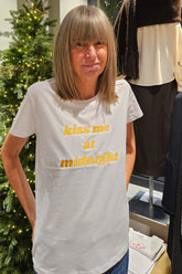 T-Shirt Manica Corta "kiss me at midnight"