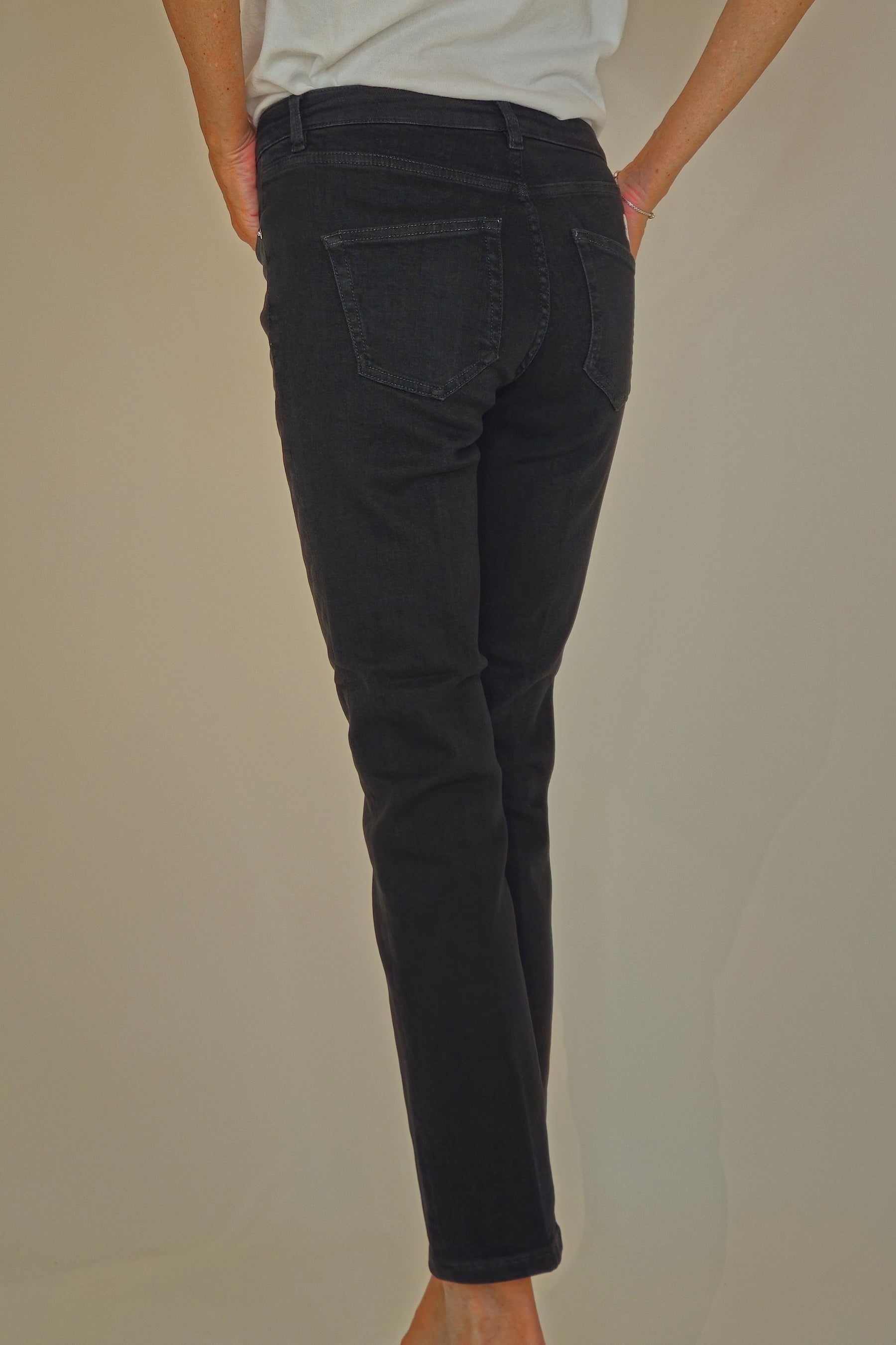 Jeans Embrace Slim Nine in the Morning