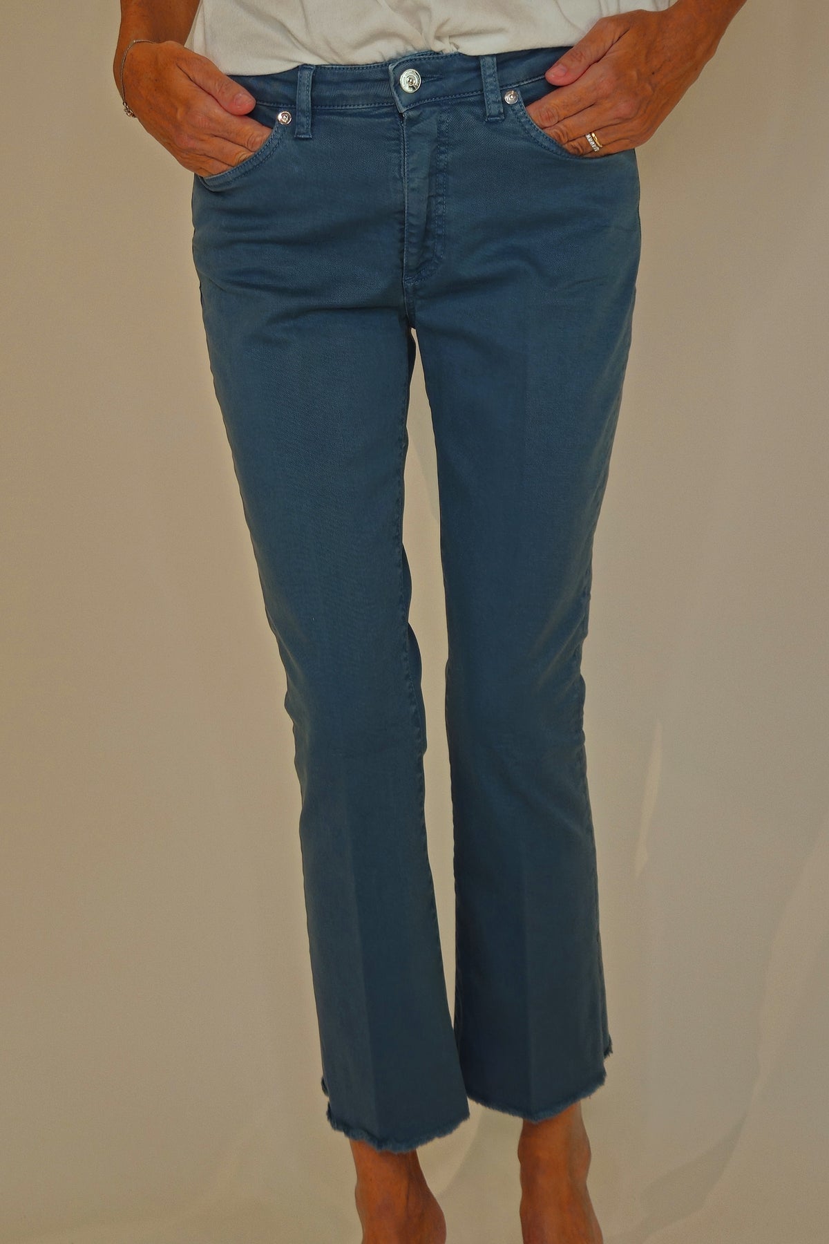 Jeans Endless Trumpet Nine in the Morning