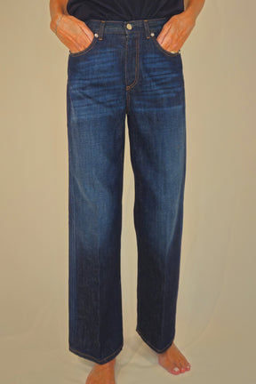 Jeans Elsa Regular Nine in the Morning