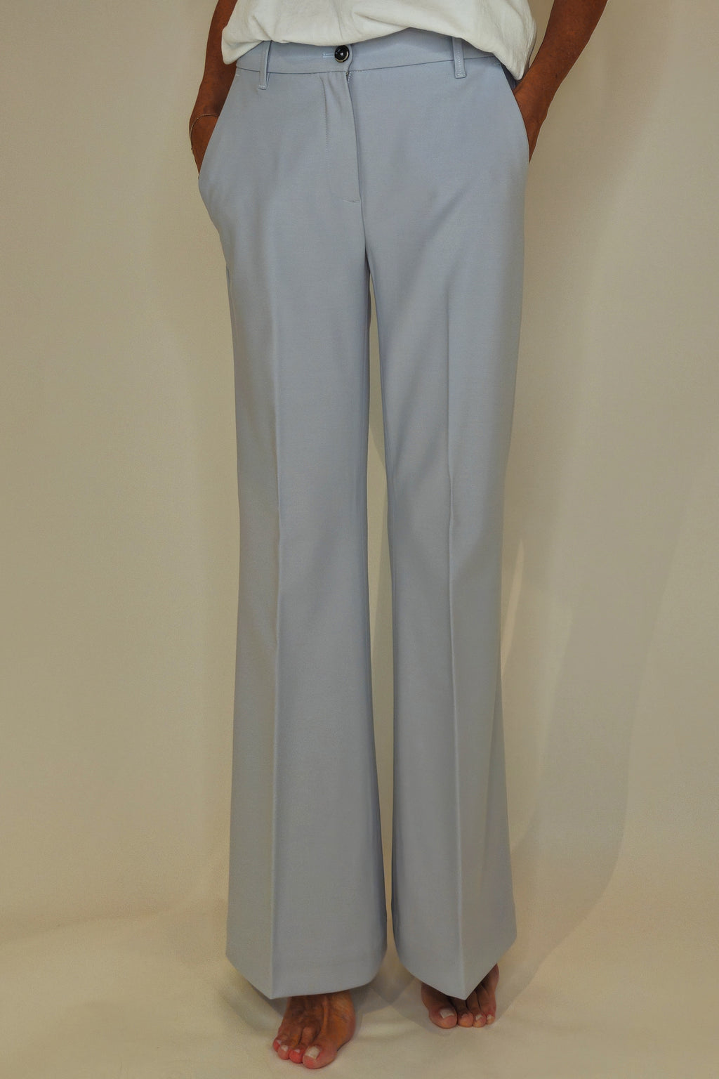 PANASIAM Pantaloni Relax ISAN – Pantaloni Harem Unisex In Viscosa – Per Benessere, Tempo Libero, Estate – Taglia M – Colore Bianco E Nero