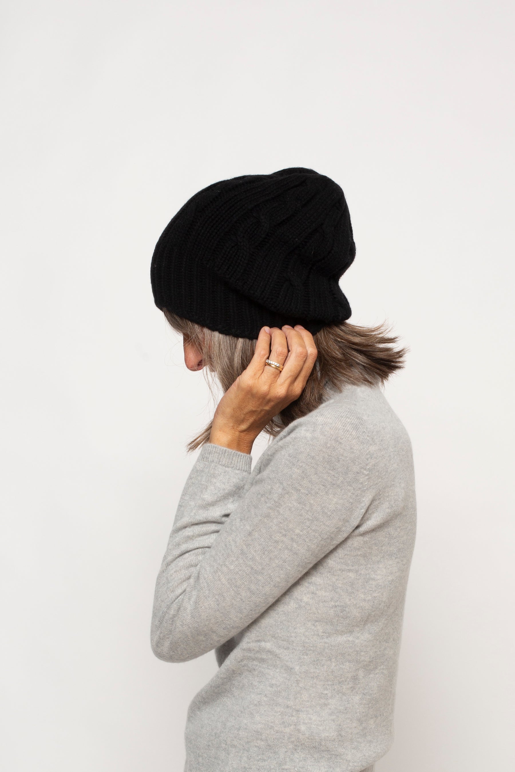 Cappello Treccia100% Cashmere Aragona