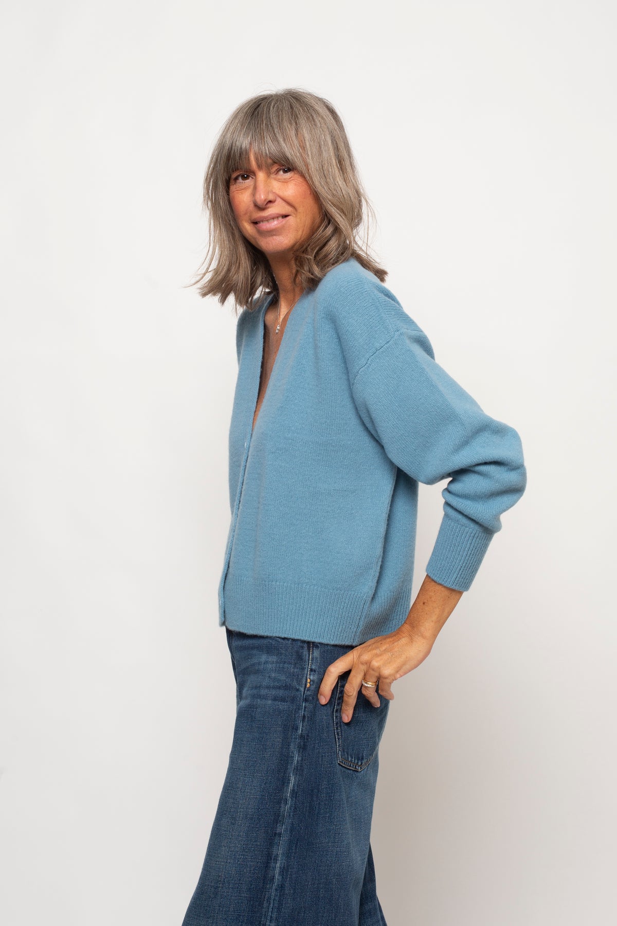 Cardigan corto con bottoni Eufonia