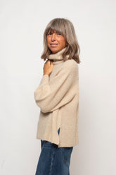 Maxi pull collo alto Eufonia