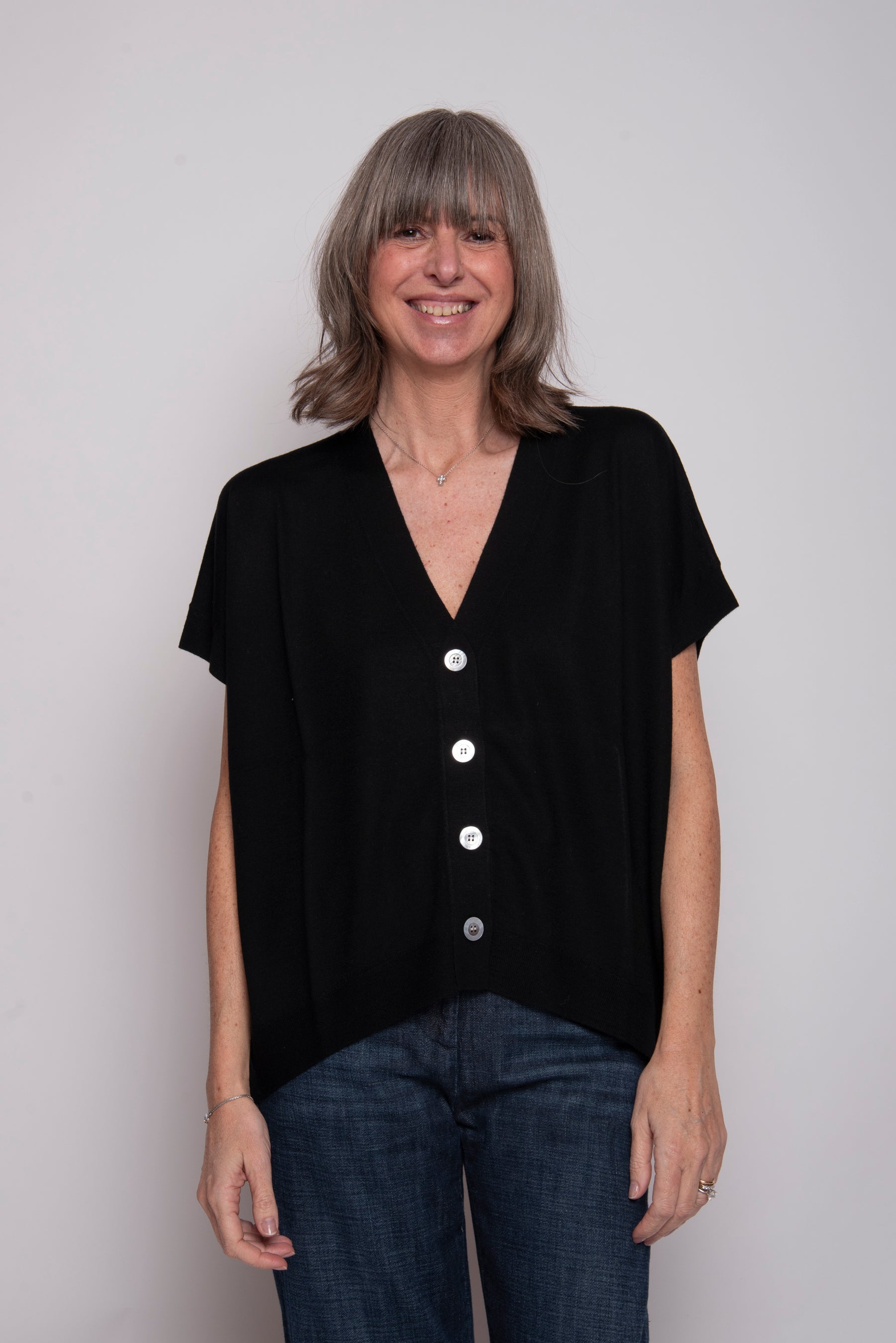 Cardigan con bottoni Aragona