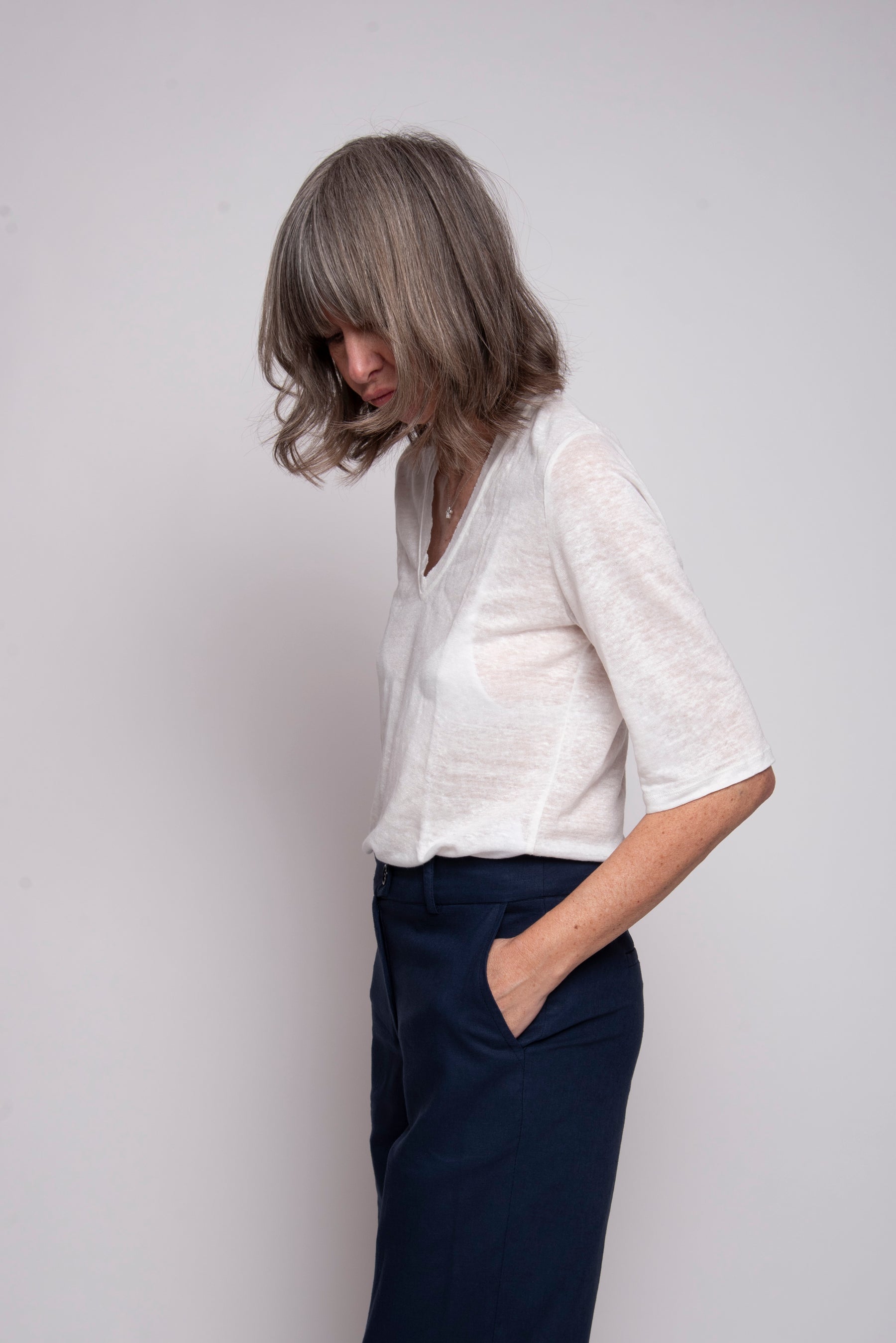 T-Shirt scollo V in 100% lino Eufonia