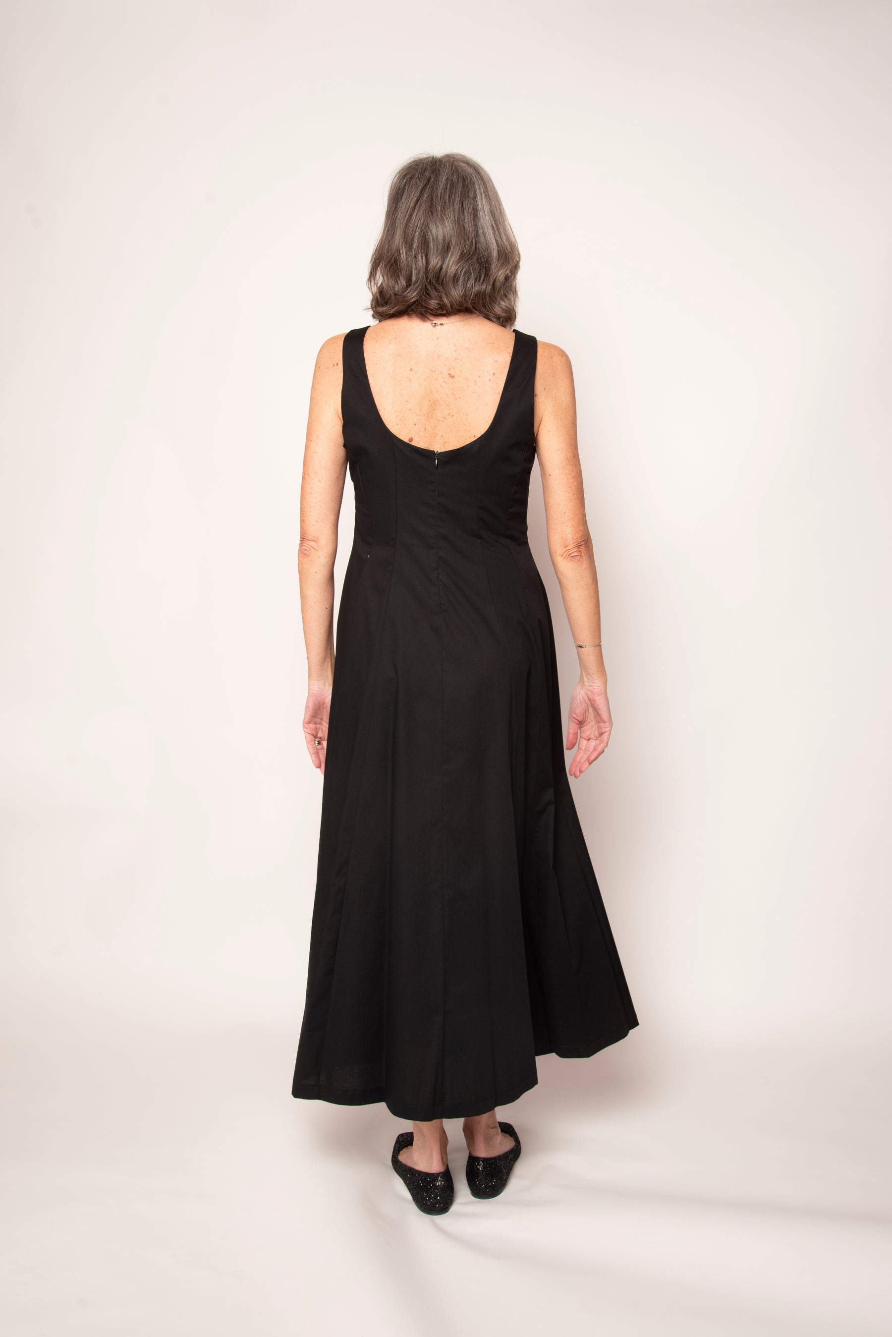 Abito midi con scollo quadrato Eufonia