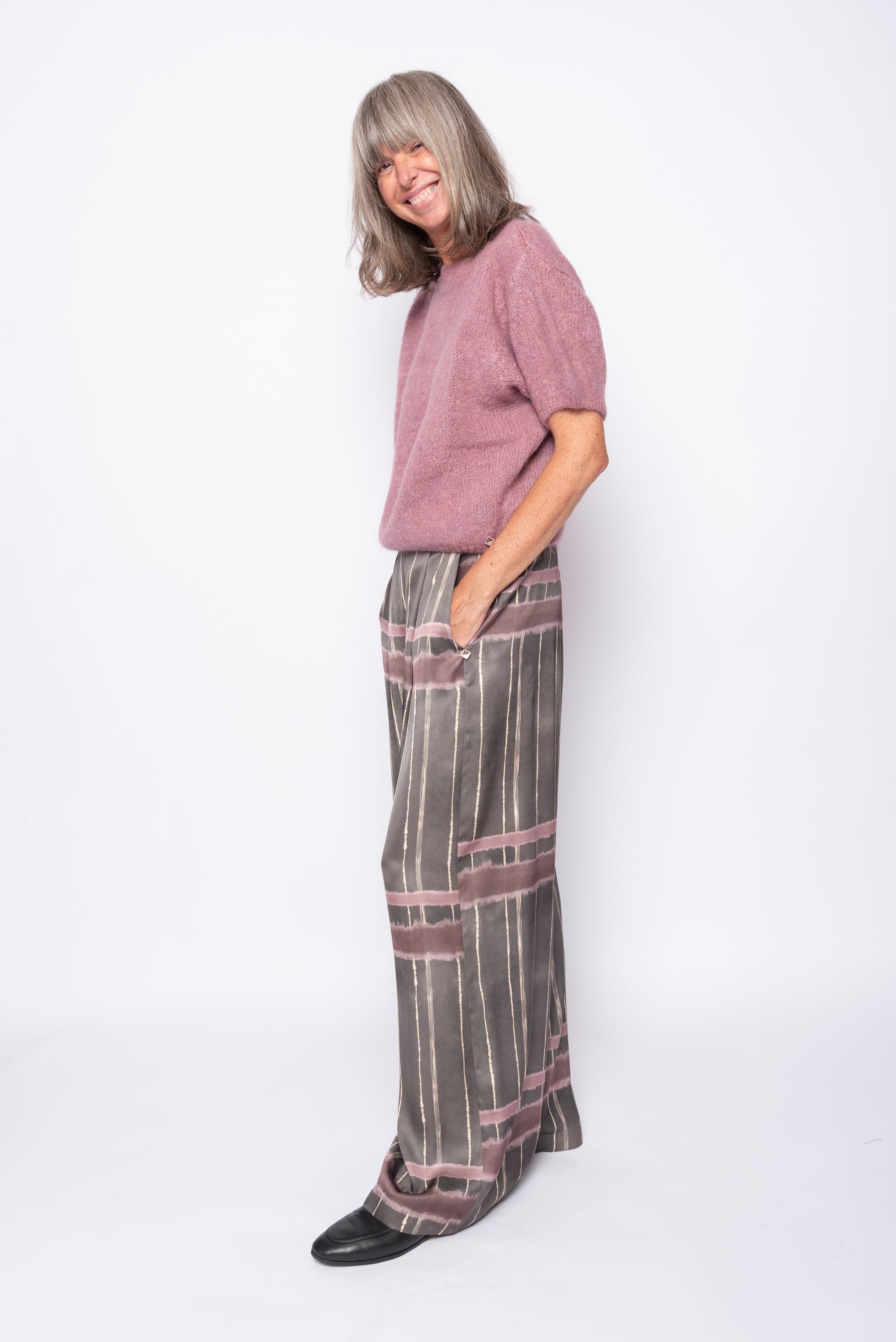 Pantalone | Meme Road