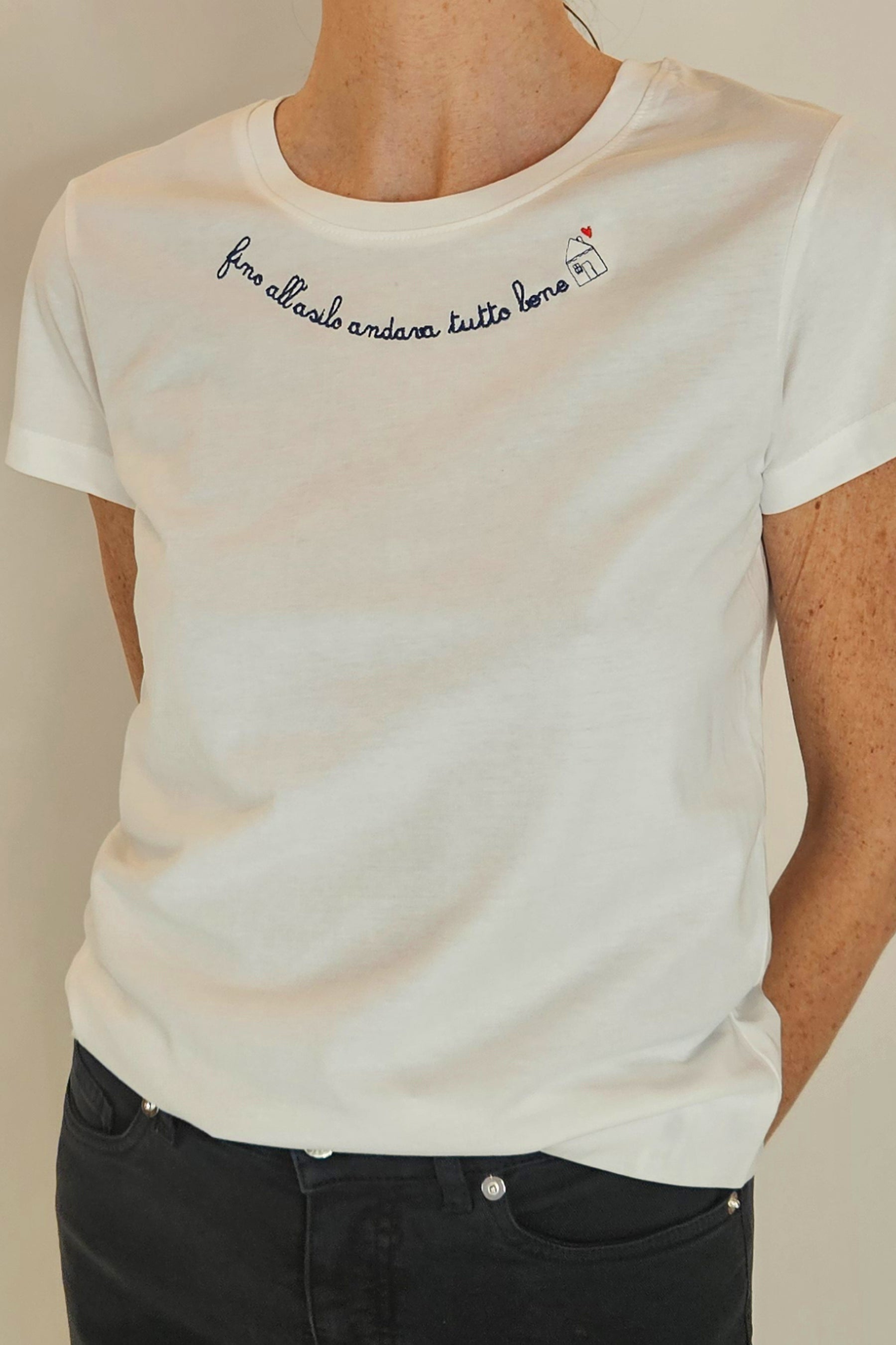 T-Shirt manica corta "fino all'asilo andava tutto bene"